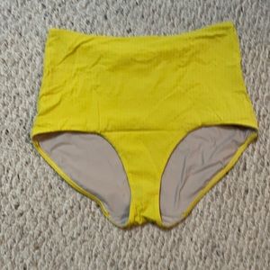 Lululemon swim bottom